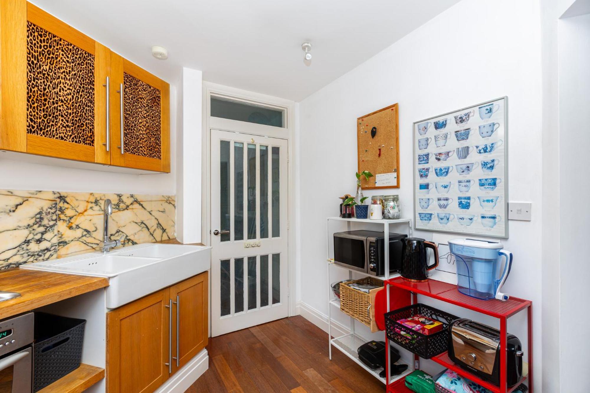 1br, 4min Vauxhall & Oval, 30min Big Ben *
